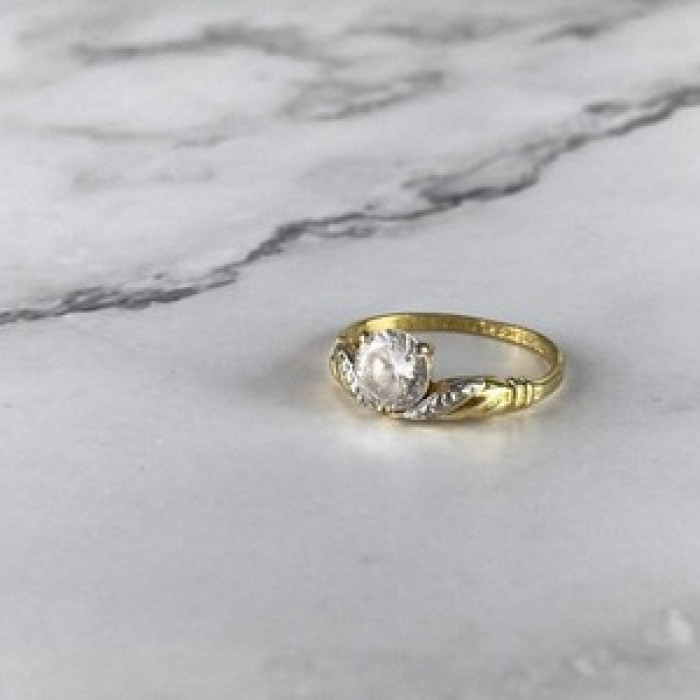 Classic Ring in Gilding (14K ) With CZ Size 7