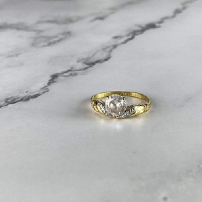 Classic Ring in Gilding (14K ) With CZ Size 7