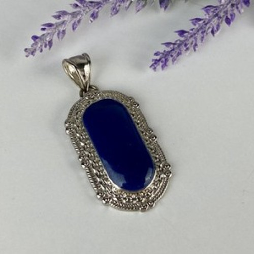 Pendant With Blue Agate