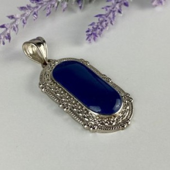 Pendant With Blue Agate