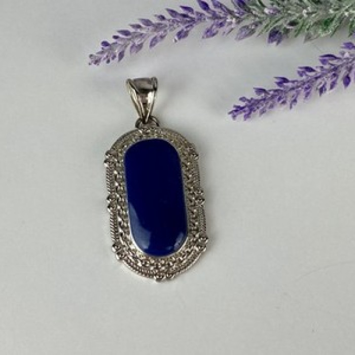 Pendant With Blue Agate