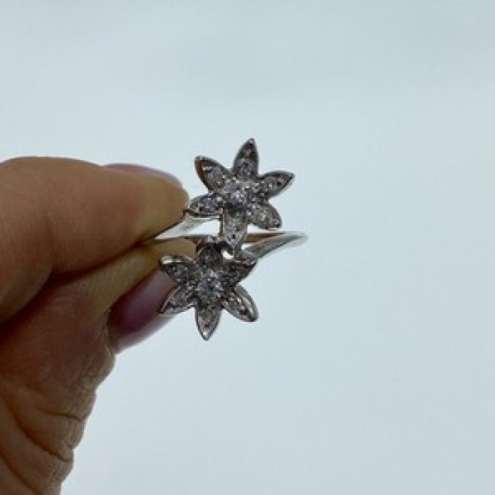 14K White Gold Diamonds 