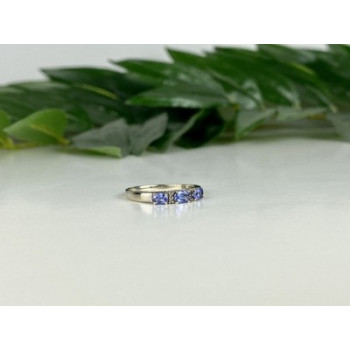 10K White Gold Iolite & Diamond Ring Size 7.5