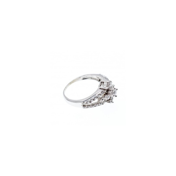 14K White Gold Diamonds Ring Size 6.5