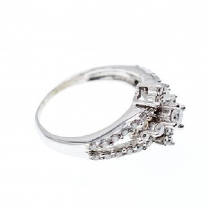 14K White Gold Diamonds Ring Size 6.5