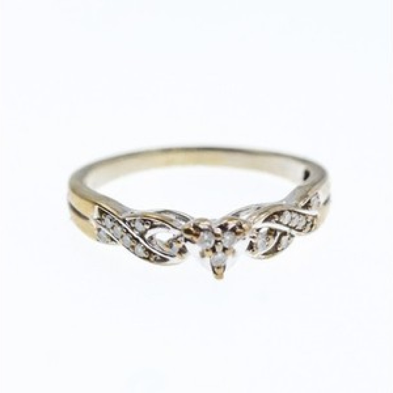 10K White Gold Diamonds Ring Size 7.5