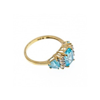 10K Yellow Gold Blue Topas & Diamonds Ring Size 6.5