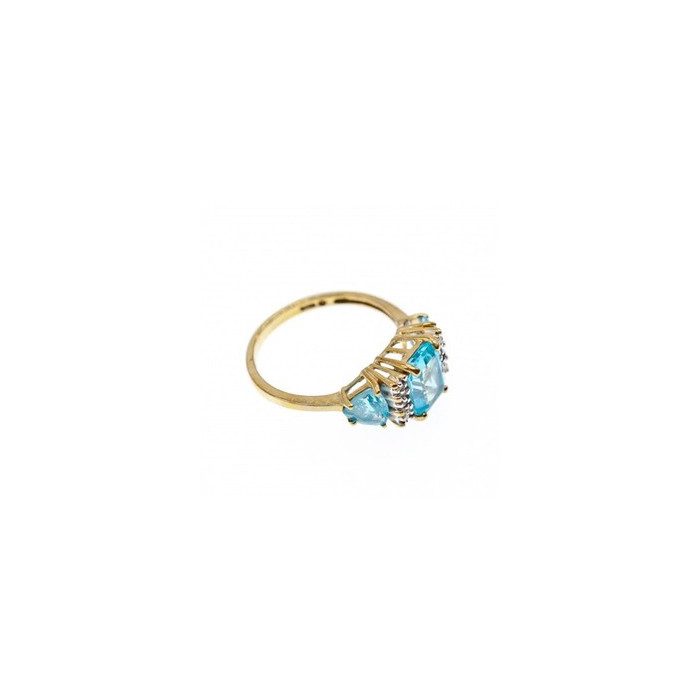 10K Yellow Gold Blue Topas & Diamonds Ring Size 6.5