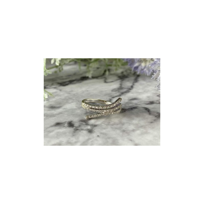 14K White Gold Diamonds Ring Size 8.5
