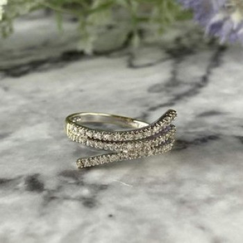 14K White Gold Diamonds Ring Size 8.5