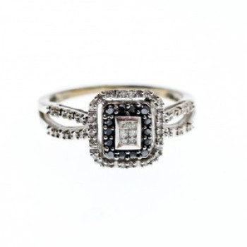 10K White Gold Black Spinel & Diamonds Ring Size 7.5