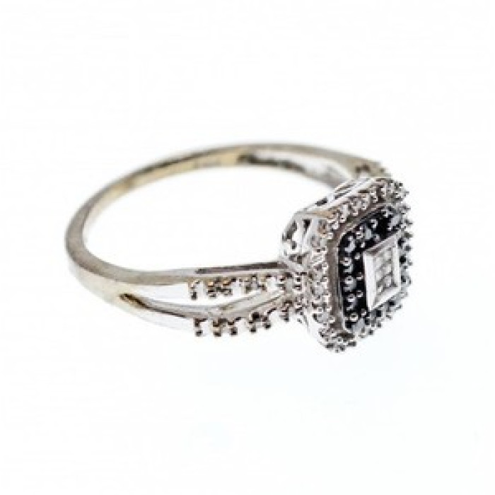 10K White Gold Black Spinel & Diamonds Ring Size 7.5