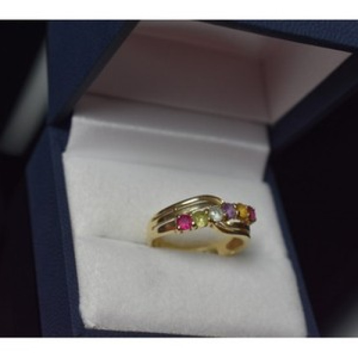 10K Yellow Gold Multi Gemstones Ring Size 6.5