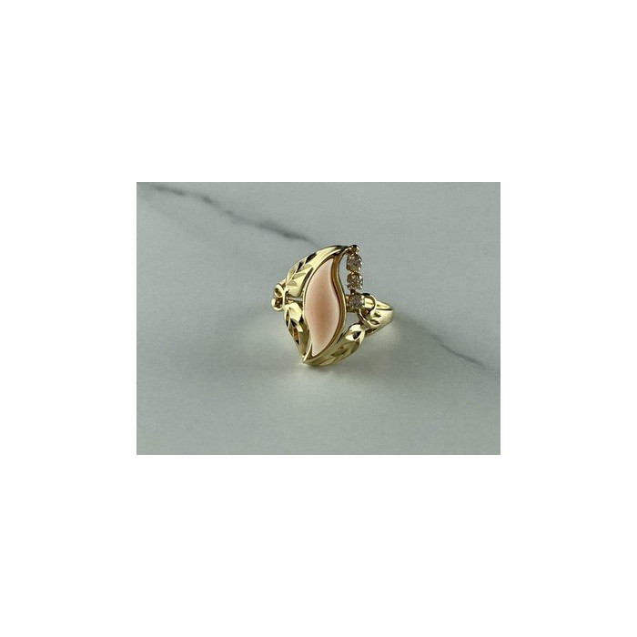14K Yellow Gold Pink Agate & Sapphires Ring Size 5.5