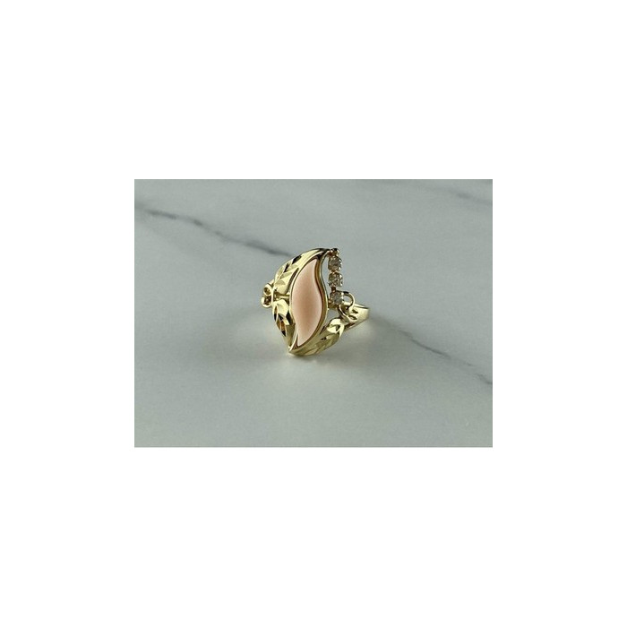 14K Yellow Gold Pink Agate & Sapphires Ring Size 5.5