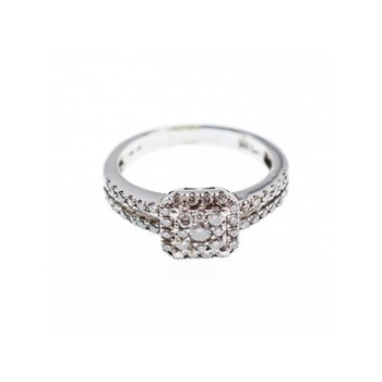 10K White Gold Diamonds Ring Size 6.5