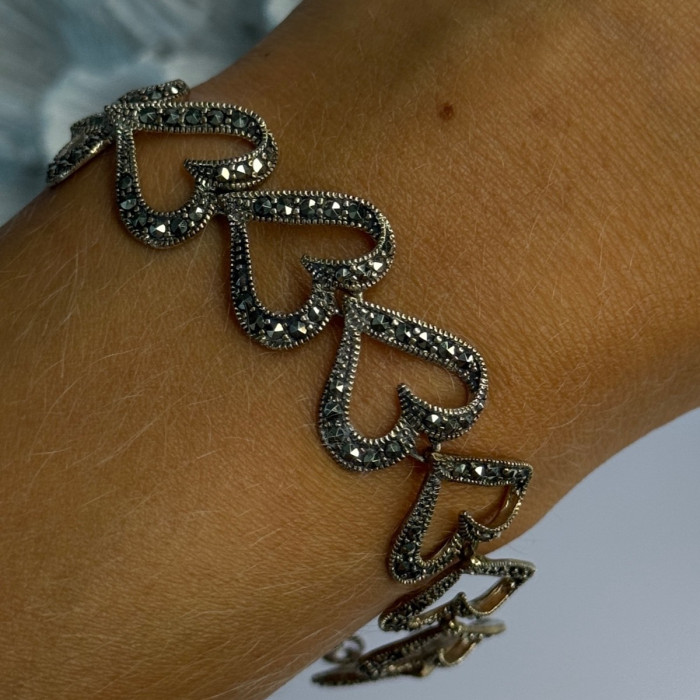 925 Sterling Silver Marcasite Hearts Bracelet Length 7.5