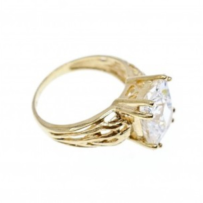 10K Yellow Gold CZ Ring Size 6.5 UTC