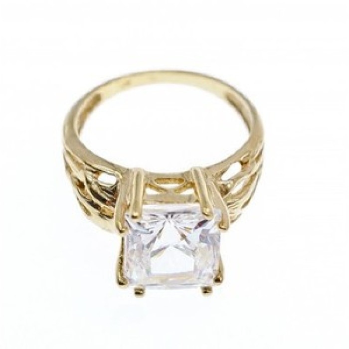 10K Yellow Gold CZ Ring Size 6.5 UTC