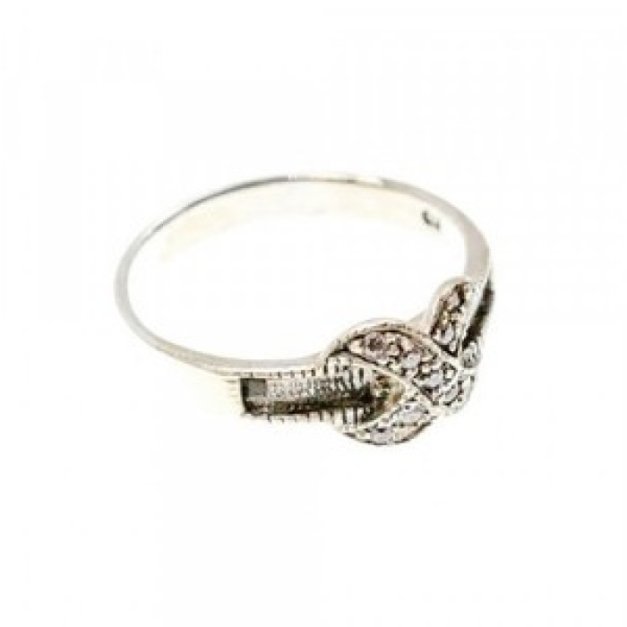 Vintage 925 Sterling Silver CZ Ring Size 9