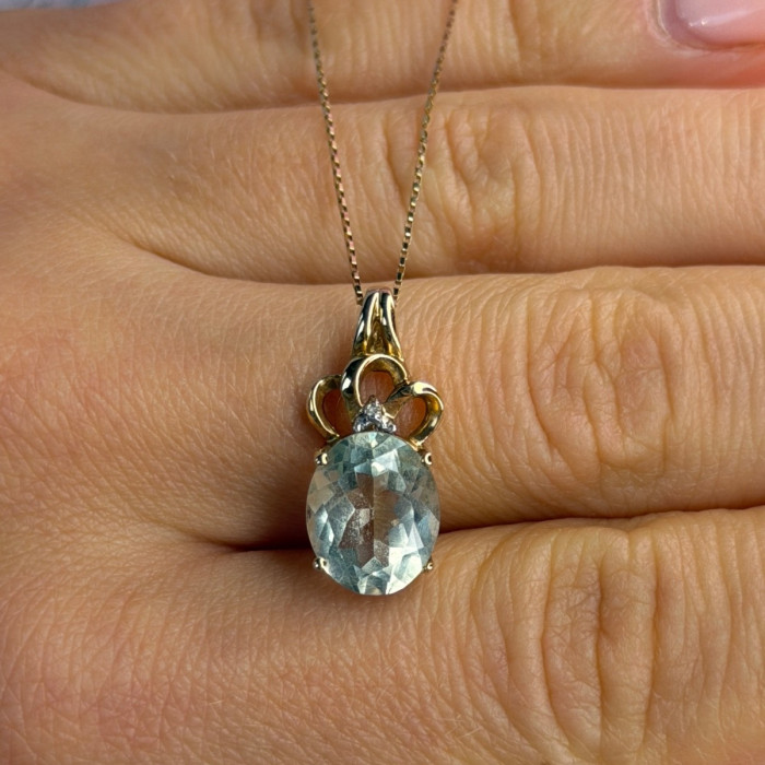 10K Yellow Gold Prasiolite & Diamond Necklace Length 18 Inch