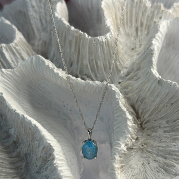 14K White Gold Topaz Pendant & 10K White Gold Chain