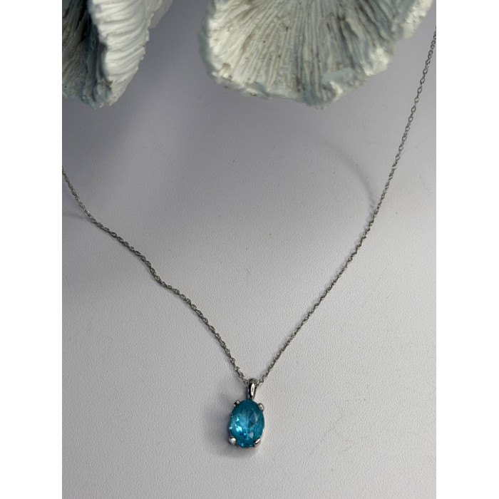 14K White Gold Pendant & 10K White Gold Chain Topaz