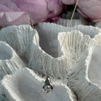 Elegant 14K White Gold Diamond 0.25 ct Necklace