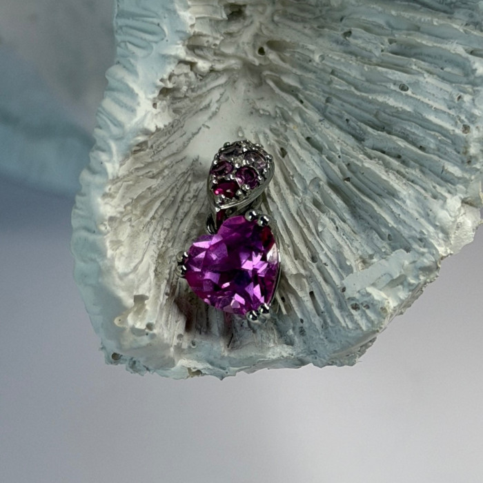 10K White Gold Pink Topaz Heart Pendant