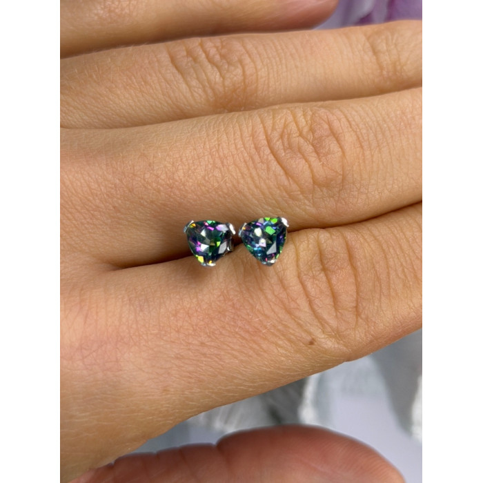 14K White Gold Alexandrite Stud Earrings Length 0.25 inch