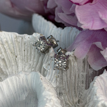 ZEI 14K White Gold Diamond tcw 0.14 ct Stud Earrings