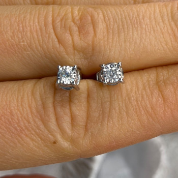 ZEI 14K White Gold Diamond tcw 0.14 ct Stud Earrings