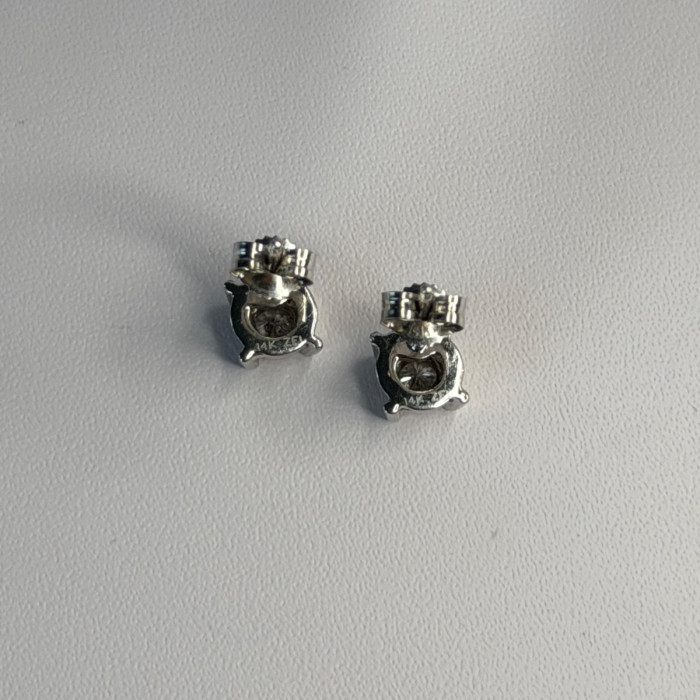 ZEI 14K White Gold Diamond tcw 0.14 ct Stud Earrings