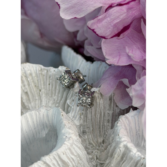 ZEI 14K White Gold Diamond tcw 0.14 ct Stud Earrings