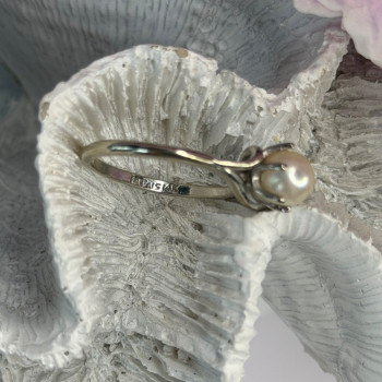 La Pais 14K White Gold Pearl Ring Size 6.5