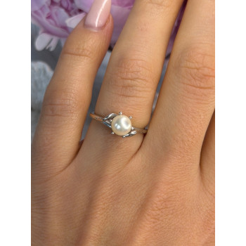 La Pais 14K White Gold Pearl Ring Size 6.5