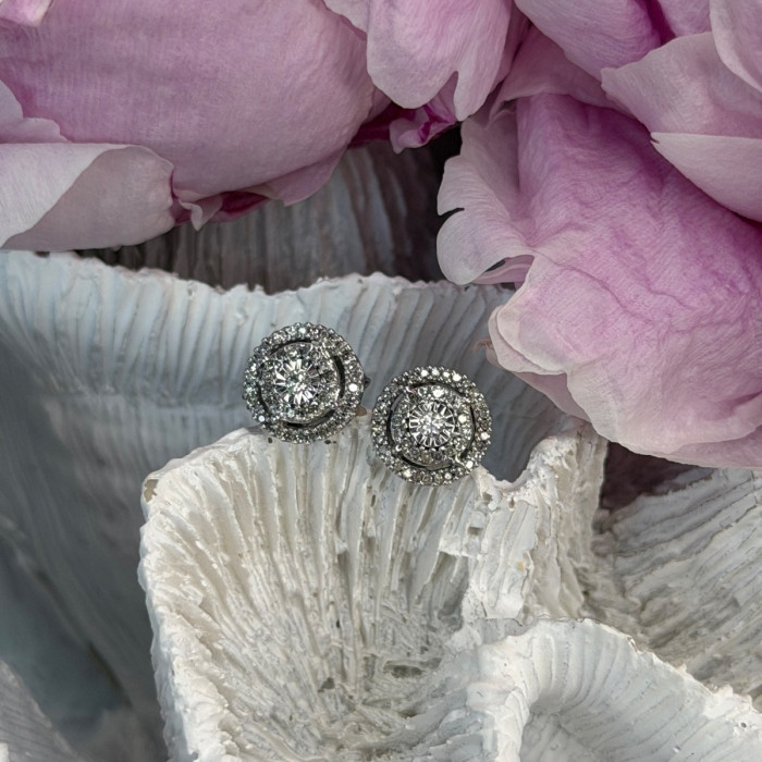 10K White Gold Diamond tcw 0.16 ct Stud Earrings