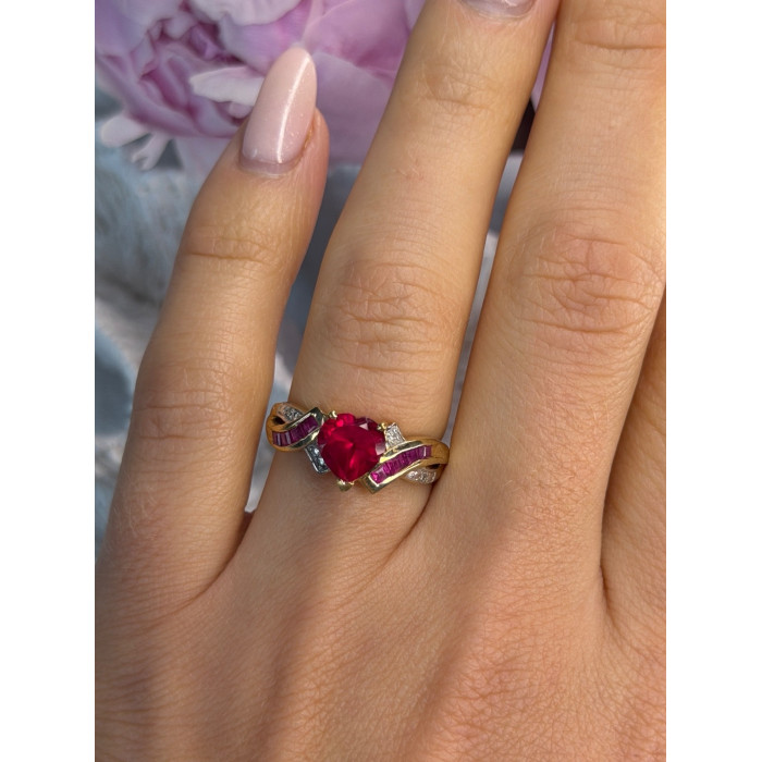 10K Yellow Gold Ruby & Diamond Heart Ring Size 7