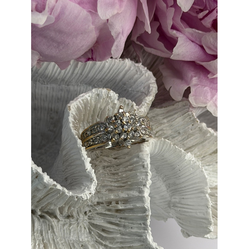 10K Yellow & White Gold Diamond Flower 1.36 ct Ring Size 7