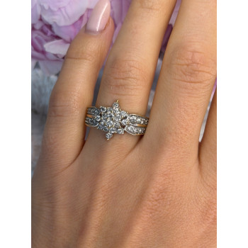 10K Yellow & White Gold Diamond Flower 1.36 ct Ring Size 7