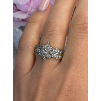 10K Yellow & White Gold Diamond Flower 1.36 ct Ring Size 7