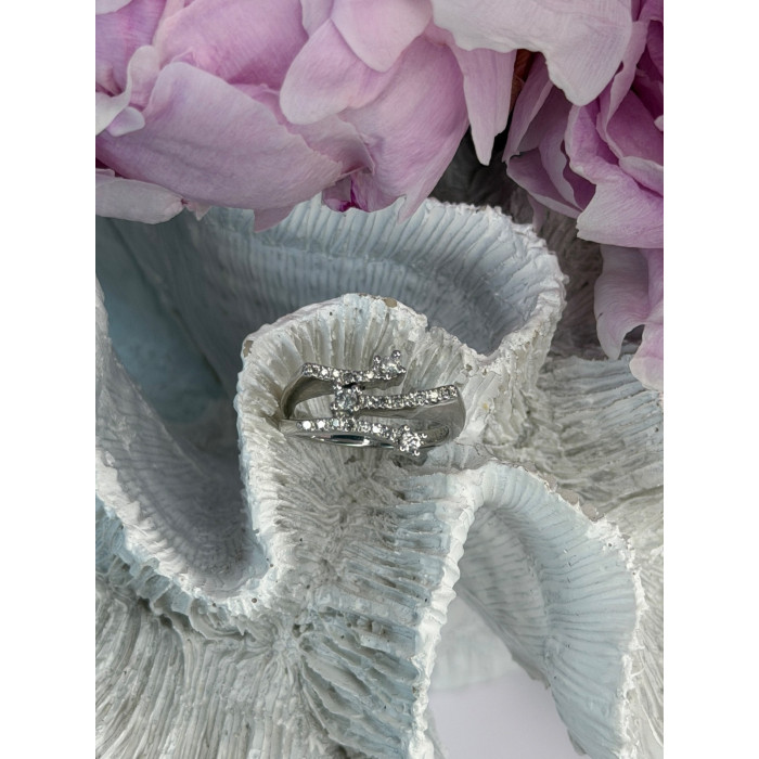 Classy 10K White Gold Diamond tcw 0.18 ct Ring Size 7