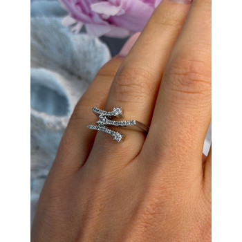 Classy 10K White Gold Diamond tcw 0.18 ct Ring Size 7