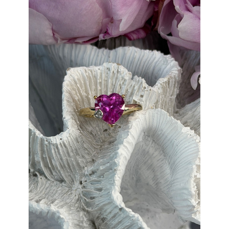 GTR 10K Yellow Gold Pink Sapphire Heart & Diamond Ring Size 7