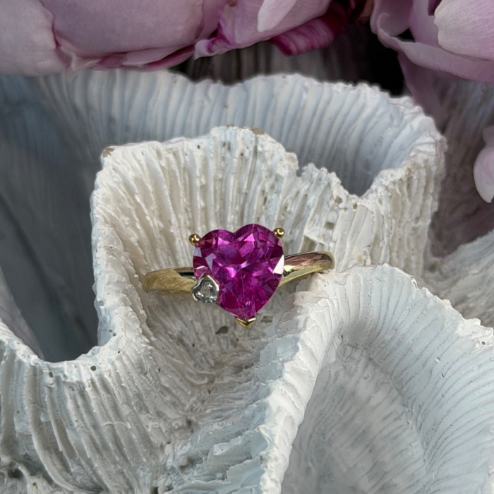 GTR 10K Yellow Gold Pink Sapphire Heart & Diamond Ring Size 7