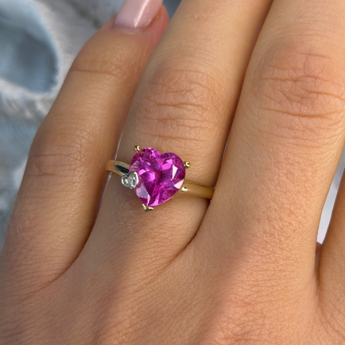 GTR 10K Yellow Gold Pink Sapphire Heart & Diamond Ring Size 7