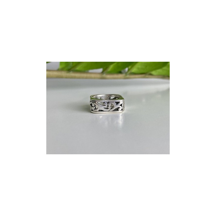 925 Sterling Silver Square Openwork Ring Size 6.5