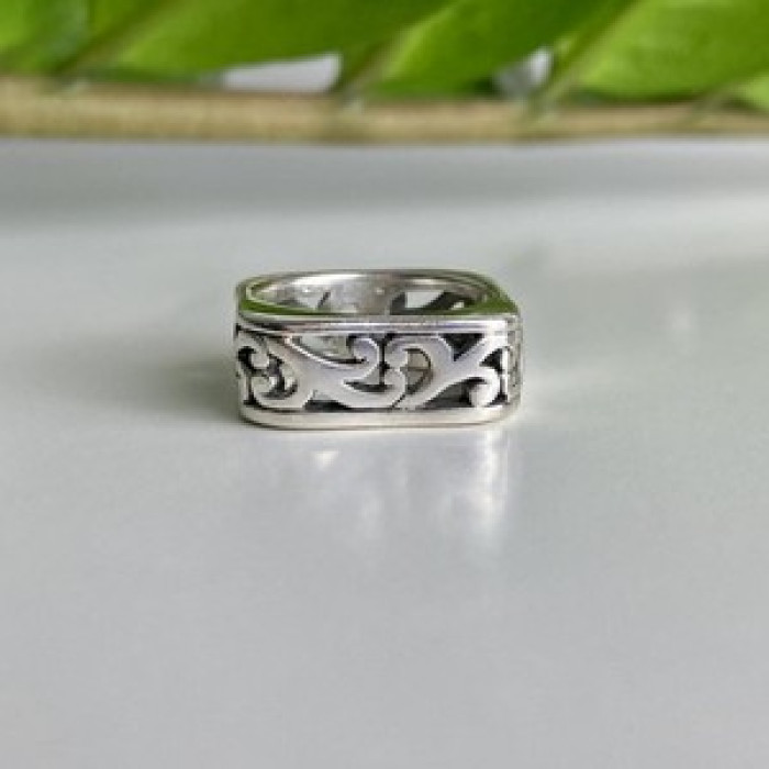 925 Sterling Silver Square Openwork Ring Size 6.5
