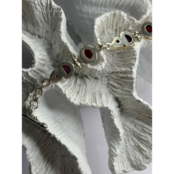 925 Sterling Silver Garnet Bracelet Length 7-7.5