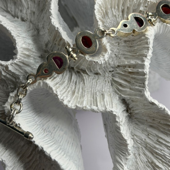 925 Sterling Silver Garnet Bracelet Length 7-7.5